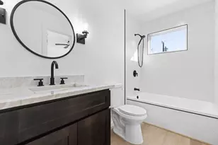 3037 Valentine St, Dallas, TX 75215 - Photo 15