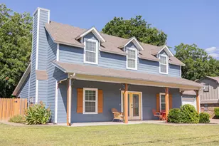310 Glen Rose Ave, Cleburne, TX 76033 - Photo 3