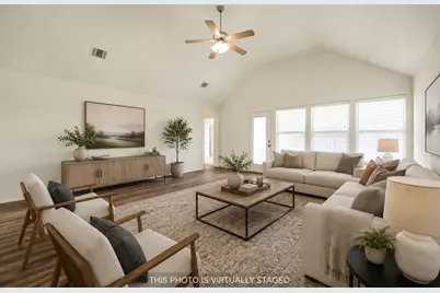 900 Cheryl Street, Crowley, TX 76036 - Photo 3