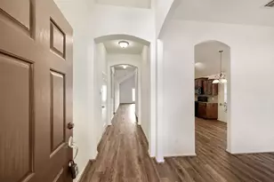 900 Cheryl St, Crowley, TX 76036 - Photo 17