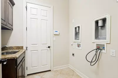 10715 Dixon Branch Drive, Dallas, TX 75218 - Photo 31