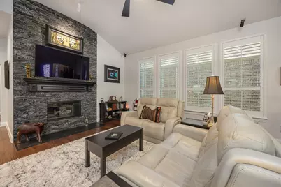 9516 National Pines Drive, McKinney, TX 75072 - Photo 7