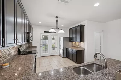 10009 Concord Drive, Providence Village, TX 76227 - Photo 9