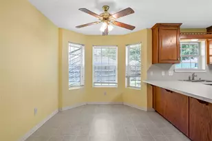 100 W Jade Dr, Hewitt, TX 76643 - Photo 7