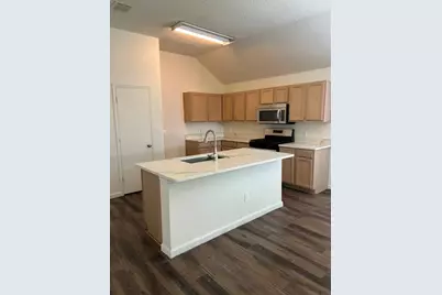 [Address not provided], Arlington, TX 76001 - Photo 3