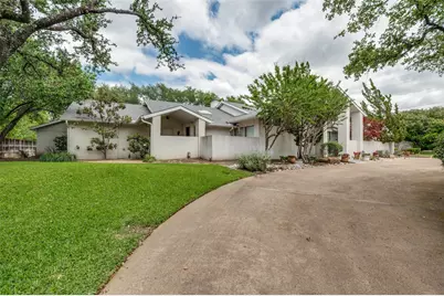 6715 Glenhurst Drive, Dallas, TX 75254 - Photo 1