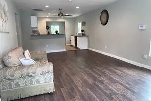 2310 Dathe St, Dallas, TX 75215 - Photo 3