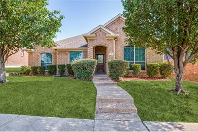 437 Castle Street, DeSoto, TX 75115 - Photo 3