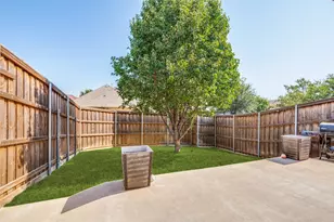 437 Castle St, DeSoto, TX 75115 - Photo 25