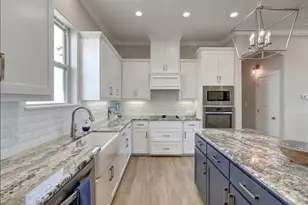 6501 Villa Castellon Dr, Port Aransas, TX 78373 - Photo 15