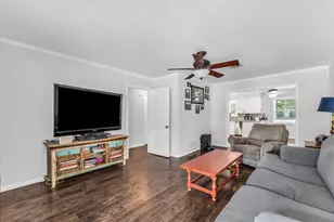 610 E Limestone Ave, Mart, TX 76664 - Photo 3