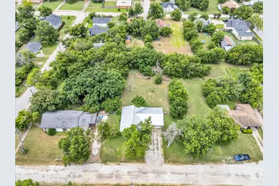 610 E Limestone Avenue, Mart, TX 76664 - Photo 31