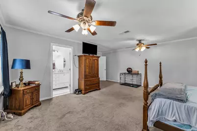 610 E Limestone Avenue, Mart, TX 76664 - Photo 11