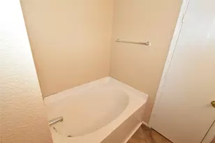 1130 Seneca Dr, Arlington, TX 76017 - Photo 19