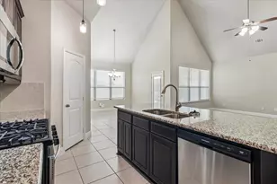 1742 Amalfi Dr, McLendon Chisholm, TX 75032 - Photo 11