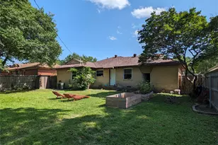 2209 Costa Mesa Dr, Dallas, TX 75228 - Photo 25