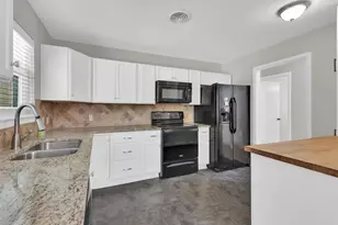2209 Costa Mesa Dr, Dallas, TX 75228 - Photo 9