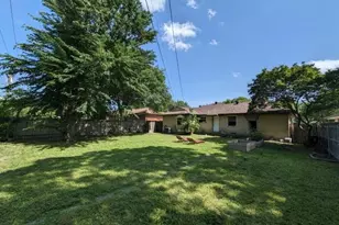 2209 Costa Mesa Dr, Dallas, TX 75228 - Photo 25