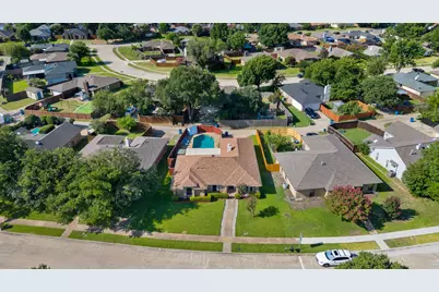 1810 Tiburon Bend, Lewisville, TX 75067 - Photo 7