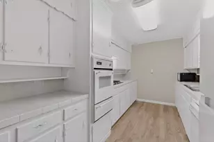 1016 Sproles Dr, Benbrook, TX 76126 - Photo 13