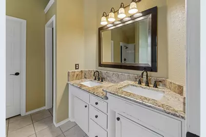7329 Hidden Oaks Drive, North Richland Hills, TX 76182 - Photo 13