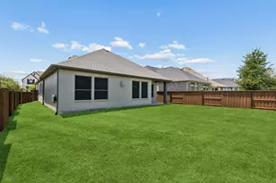 1812 Leo Dr, Van Alstyne, TX 75495 - Photo 31