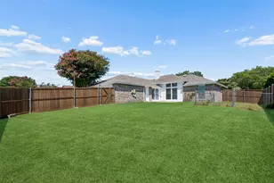 825 Weaver St, Cedar Hill, TX 75104 - Photo 21