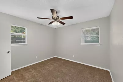 6608 Gary Lane, Fort Worth, TX 76112 - Photo 31