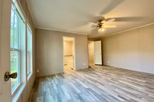 903 SW 24th St, Mineral Wells, TX 76067 - Photo 7
