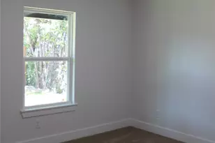 936 E Annie St, Fort Worth, TX 76104 - Photo 29