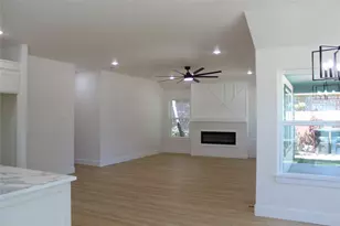 936 E Annie St, Fort Worth, TX 76104 - Photo 5