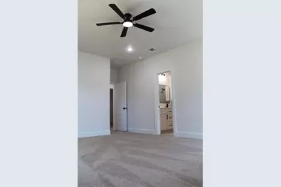 936 E Annie Street, Fort Worth, TX 76104 - Photo 13
