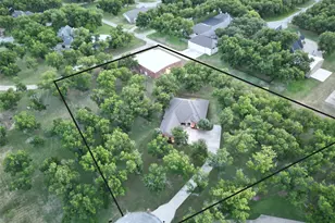 6404 Citation Ct, Granbury, TX 76049 - Photo 3