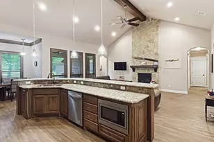 6404 Citation Ct, Granbury, TX 76049 - Photo 7