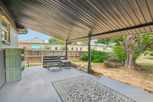1224 Trailwood Dr, Hurst, TX 76053 - Photo 31