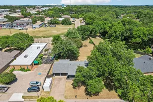 1224 Trailwood Dr, Hurst, TX 76053 - Photo 39