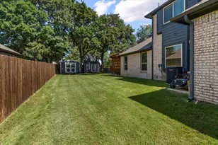 2200 Simpson Ln, Mansfield, TX 76063 - Photo 35