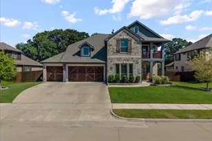 2200 Simpson Ln, Mansfield, TX 76063 - Photo 1