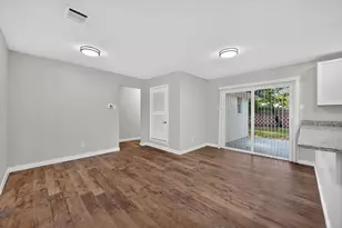 7516 S College Cir, North Richland Hills, TX 76180 - Photo 11