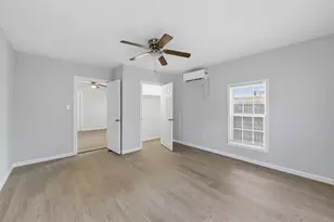 300 Emma St, Fort Worth, TX 76111 - Photo 13