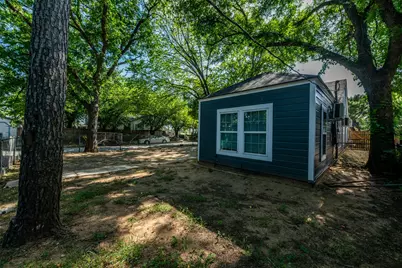 300 Emma Street, Fort Worth, TX 76111 - Photo 27