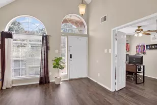 10115 Andre Dr, Irving, TX 75063 - Photo 13