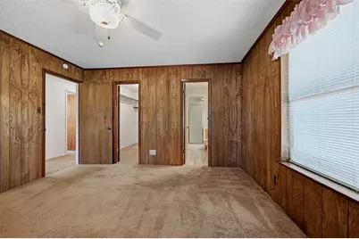 100 Mohican Trail, Lake Kiowa, TX 76240 - Photo 17