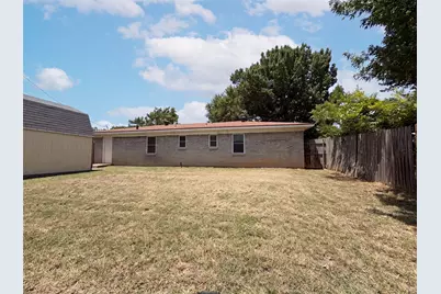 2008 Vickie Drive, Irving, TX 75060 - Photo 5