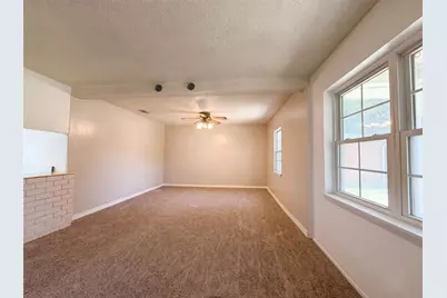 2008 Vickie Drive, Irving, TX 75060 - Photo 3