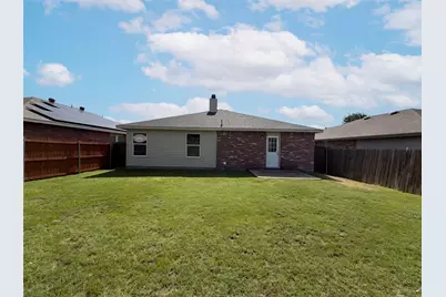 6200 St James Place, Denton, TX 76210 - Photo 5