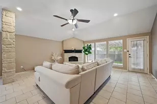 12315 Red Hawk Dr, Frisco, TX 75033 - Photo 5