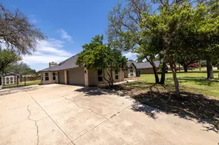 612 Aqua Vista Dr, Granbury, TX 76049 - Photo 31