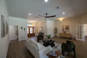 612 Aqua Vista Dr, Granbury, TX 76049 - Photo 3