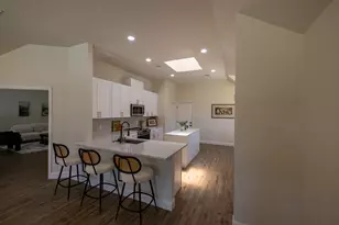 612 Aqua Vista Dr, Granbury, TX 76049 - Photo 7